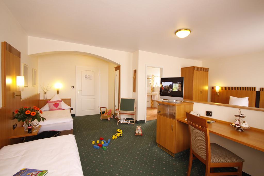 Hotel Kaiserhof Wesel Wesel  Ngoại thất bức ảnh